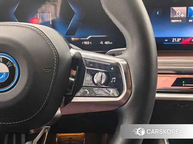 BMW i7 id 4257534 из Китая 17