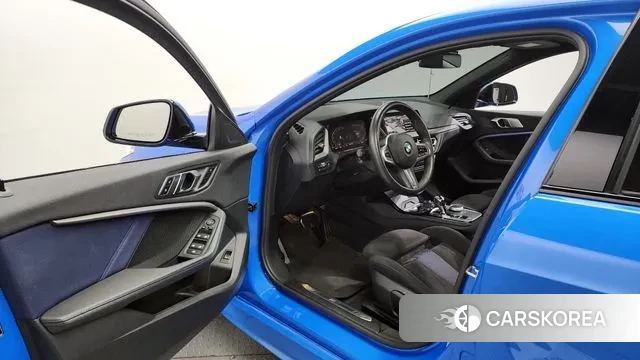 BMW 1 Series (F40) id 2940944 из Кореи 20