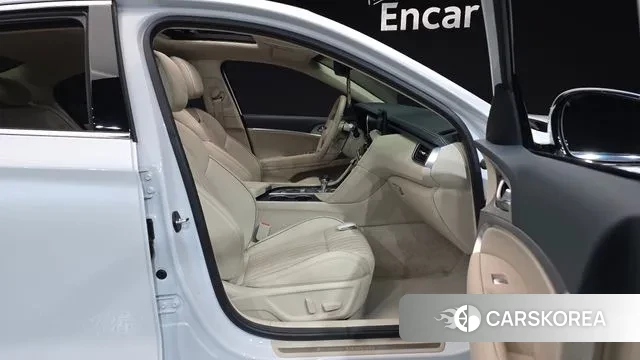 Genesis The New G70 id 3415792 из Кореи 20