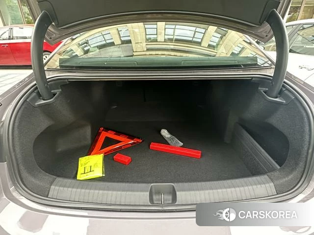 Volkswagen Passat id 4238216 из Китая 25