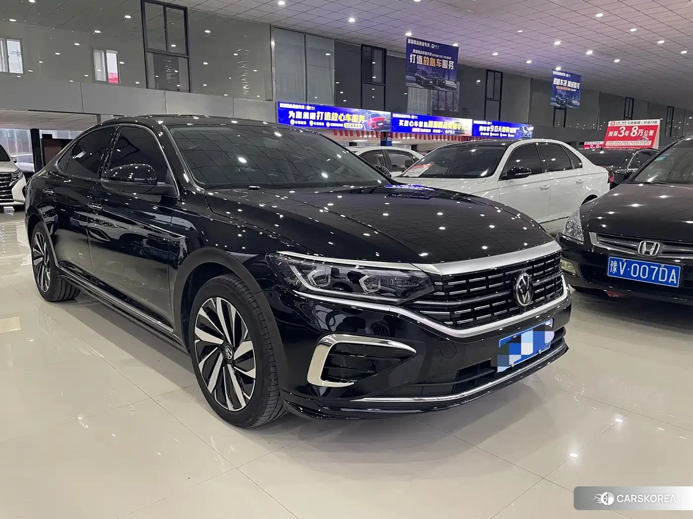Volkswagen Passat id 4674344 из Китая 16