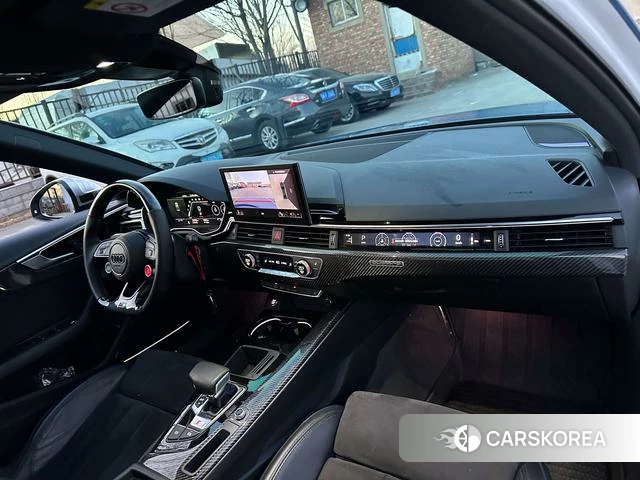 Audi A4L id 4208132 из Китая 19