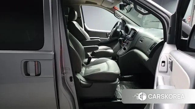 Hyundai The New Grand Starex id 3765706 из Кореи 20