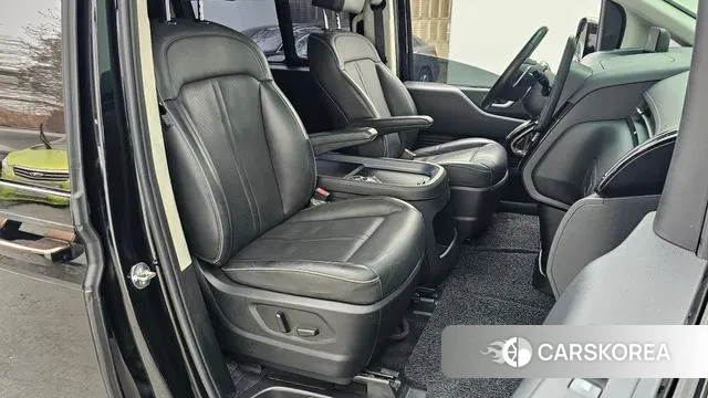 Hyundai Staria id 3711799 из Кореи 20