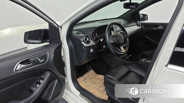 Mercedes-Benz B-Class W246 id 4496991 из Кореи 30