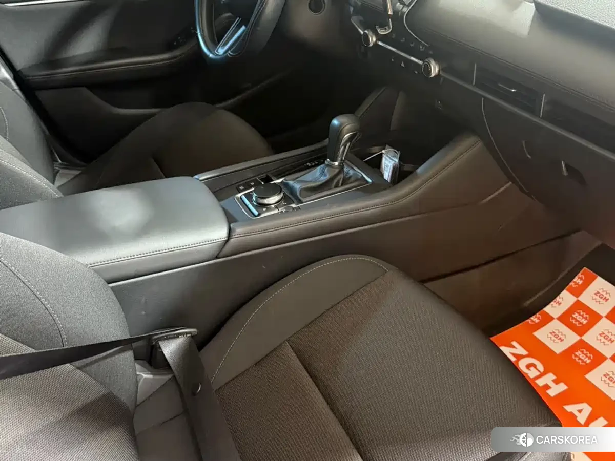 Mazda 3 id 4548035 из Китая 16