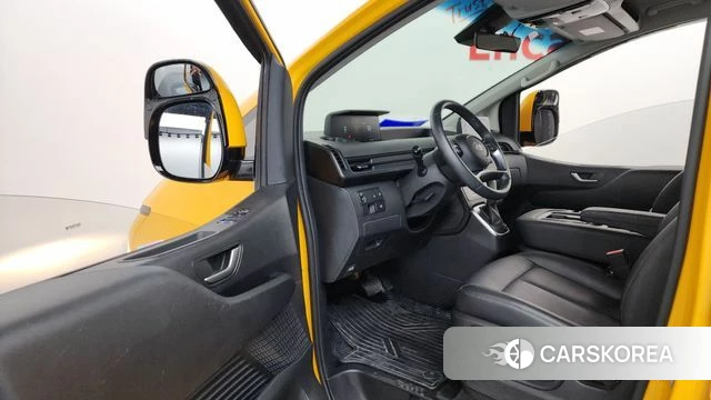 Hyundai Staria id 4590256 из Кореи 36