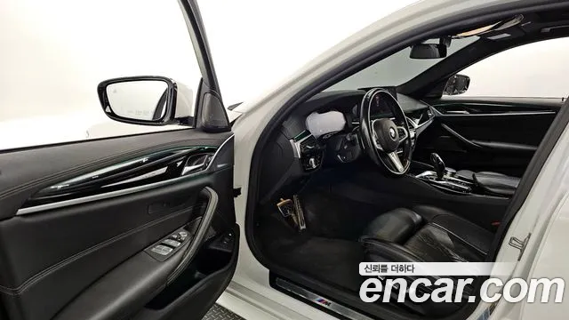 BMW 5 Series (G30) id 2718925 из Кореи 20