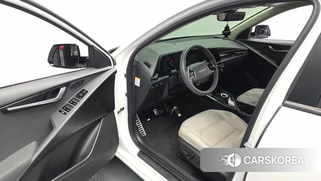 Kia Di Ol Nu Niro id 4330352 из Кореи 30