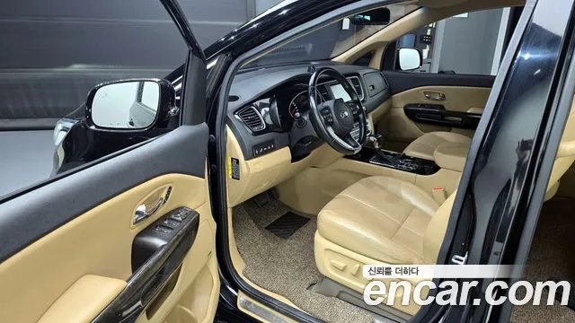 Kia The New Carnival id 2660280 из Кореи 20