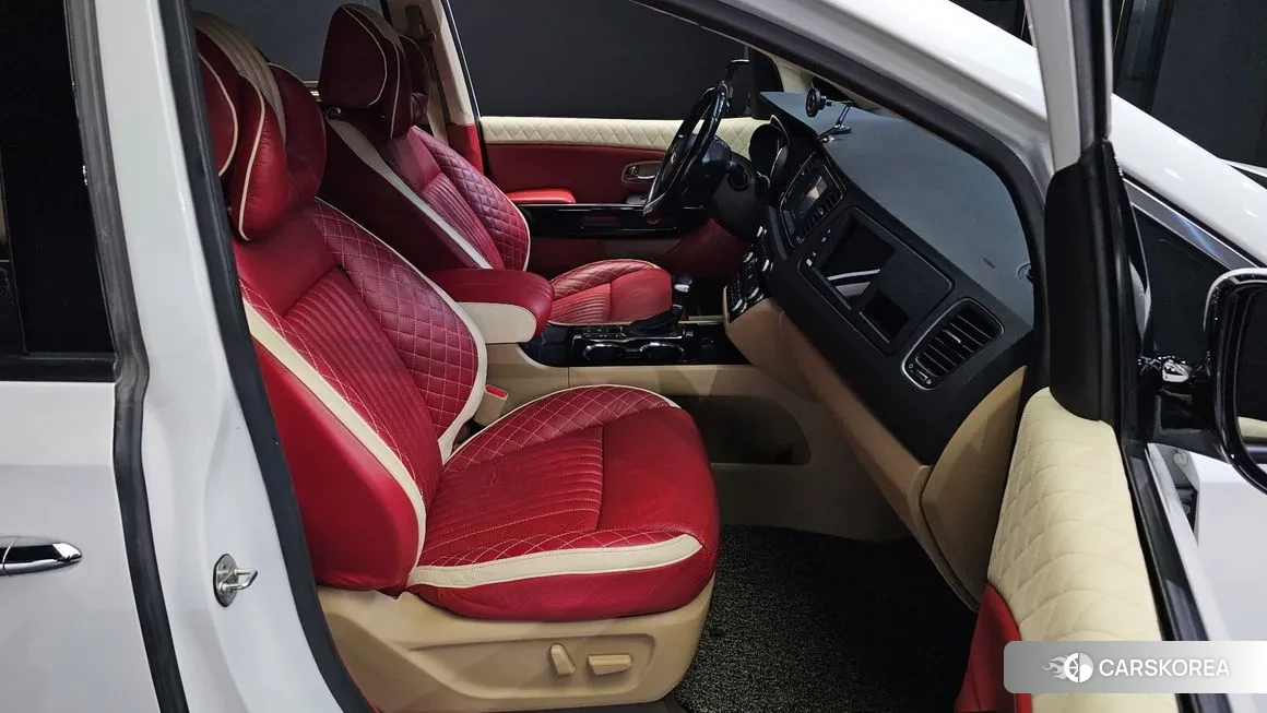 Kia The New Carnival id 2005495 из Кореи 20