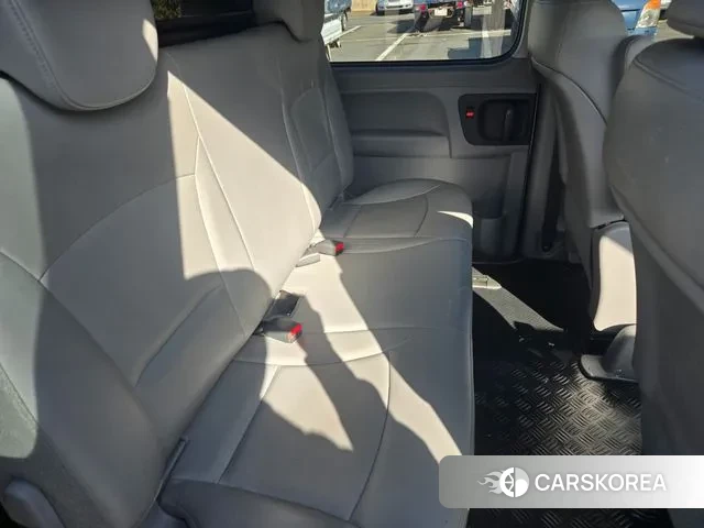 Hyundai The New Grand Starex id 3425499 из Кореи 18