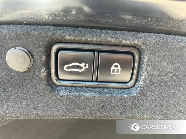 Kia Come New K7 id 4882282 из Кореи 20