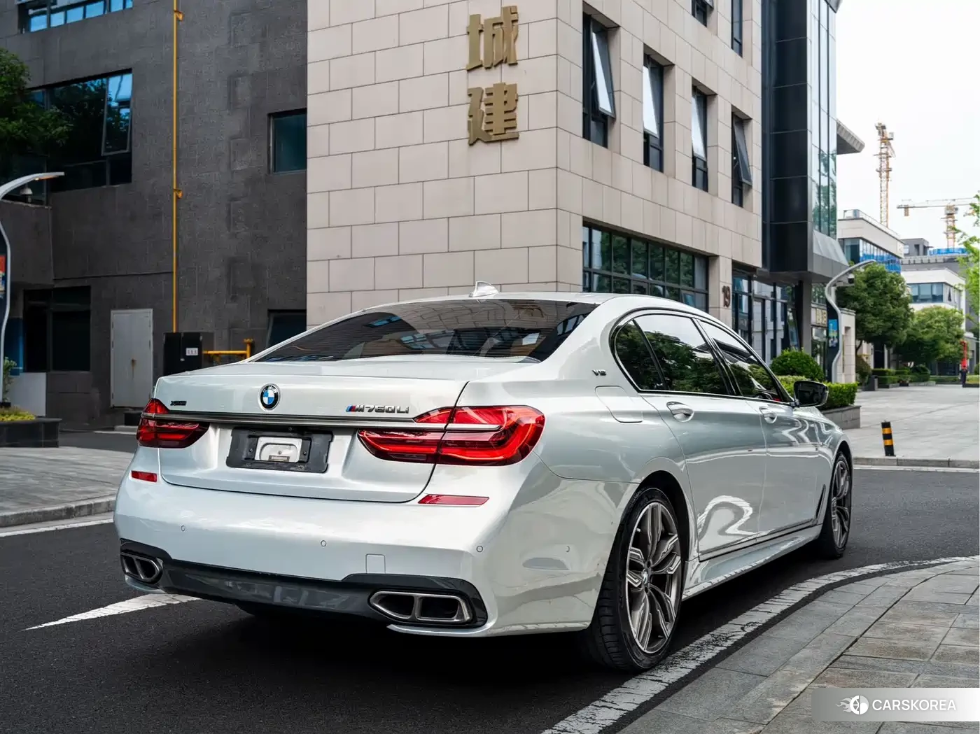 BMW 7 series id 4547512 из Китая 15