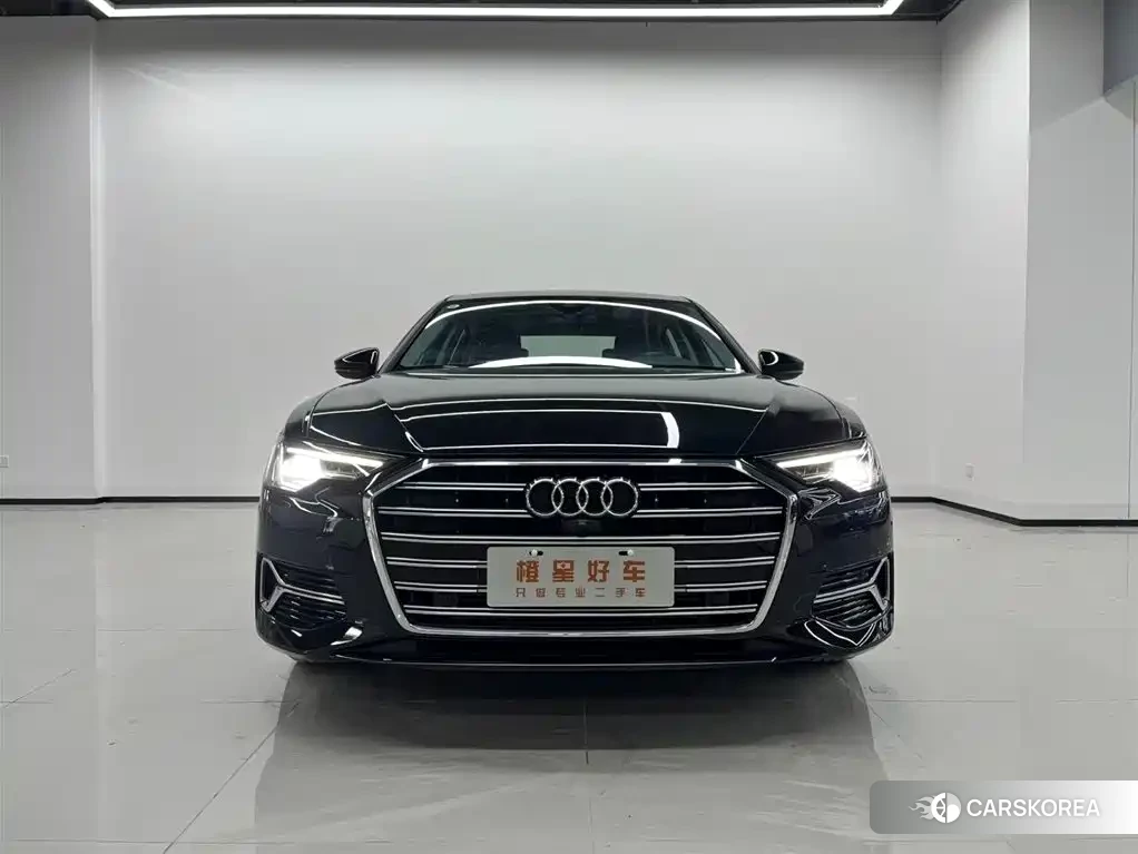 Audi A6L id 4554069 из Китая 16
