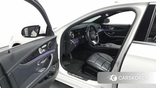 Mercedes-Benz E-Class W213 id 3885338 из Кореи 20