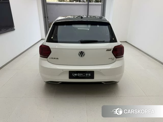 Volkswagen Polo id 4240672 из Китая 18