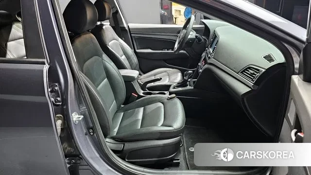 Hyundai Avante AD id 3434833 из Кореи 20