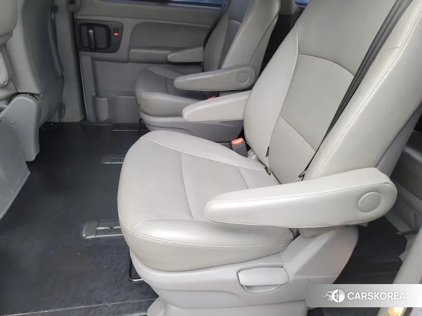 Hyundai The New Grand Starex id 1625655 из Кореи 20