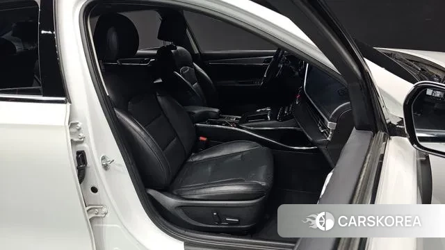 Hyundai The New Grandeur IG id 3111172 из Кореи 20