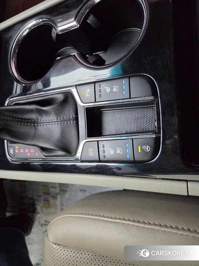 Kia The New Carnival id 3801325 из Кореи 17