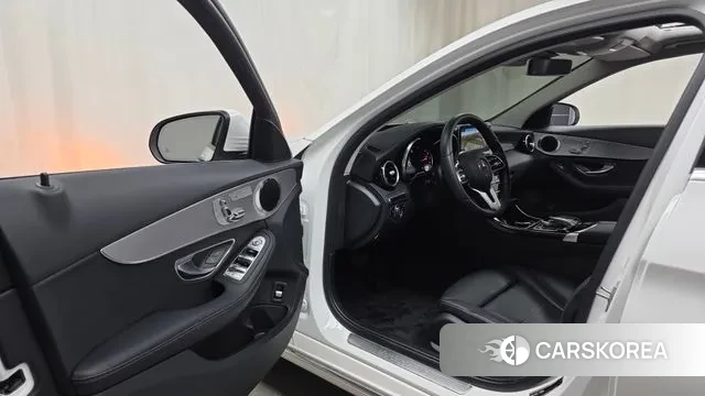 Mercedes-Benz C-Class W205 id 3651200 из Кореи 20