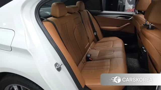 BMW 5 Series (G30) id 3515425 из Кореи 20