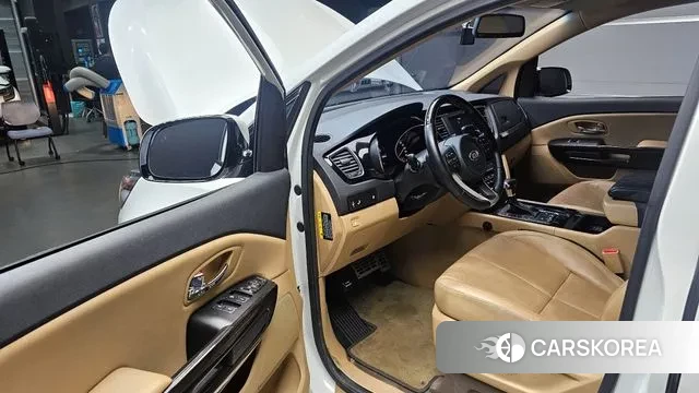 Kia All New Carnival id 3259607 из Кореи 20