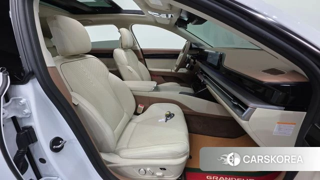 Hyundai Grandeur Hybrid (GN7) id 4230205 из Кореи 36