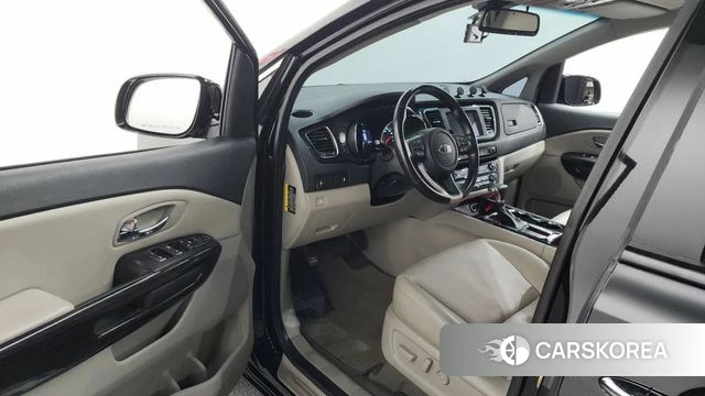 Kia The New Carnival id 4625835 из Кореи 32