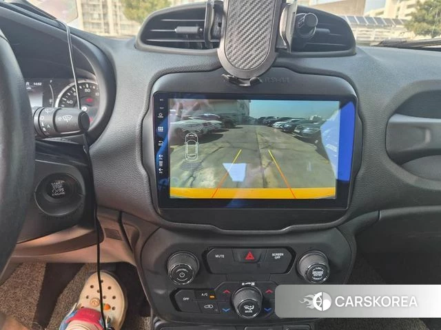 Jeep Renegade id 4269233 из Кореи 17