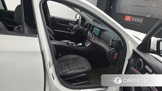 Mercedes-Benz E-Class W213 id 3220898 из Кореи 20