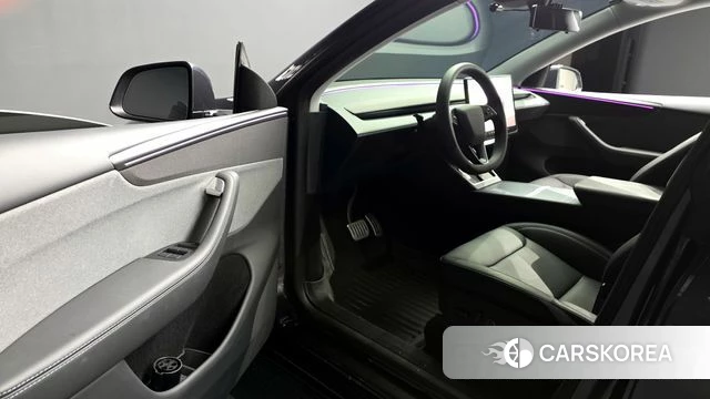 Tesla Model Y id 4387807 из Кореи 33