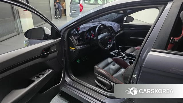 Hyundai Avante AD id 4403583 из Кореи 20