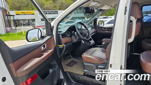 Hyundai The New Grand Starex id 2653729 из Кореи 20