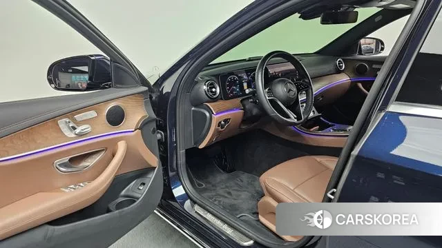 Mercedes-Benz E-Class W213 id 3457846 из Кореи 20