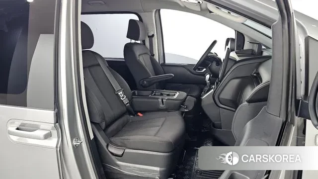 Hyundai Staria id 3565448 из Кореи 20