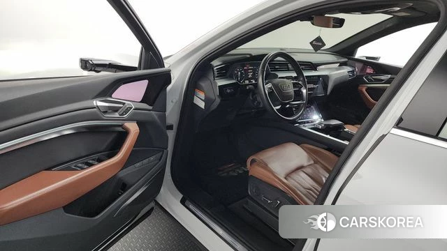 Audi e-Tron id 4535018 из Кореи 20