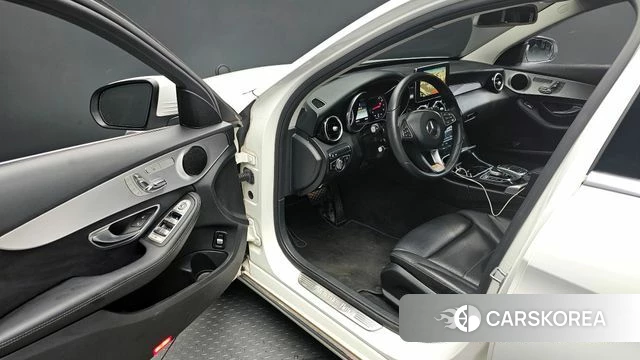 Mercedes-Benz C-Class W205 id 3943039 из Кореи 20