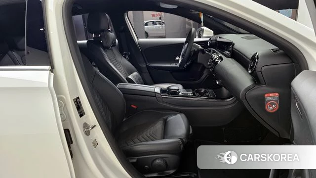 Mercedes-Benz A-Class W177 id 3834263 из Кореи 20