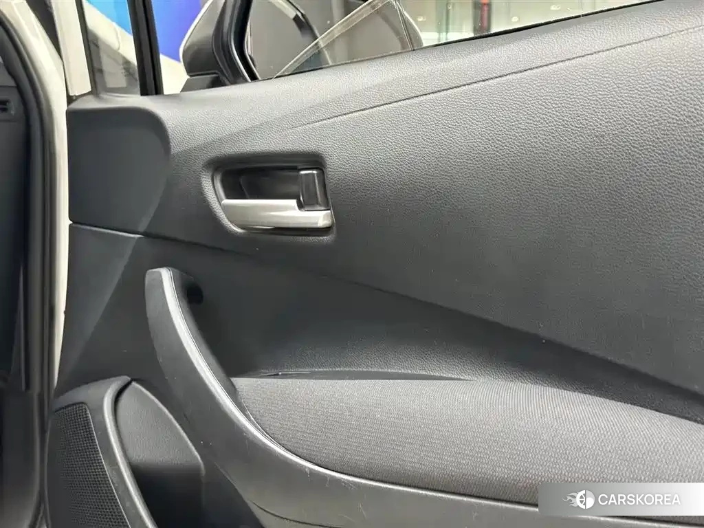 Toyota Corolla id 4654617 из Китая 17