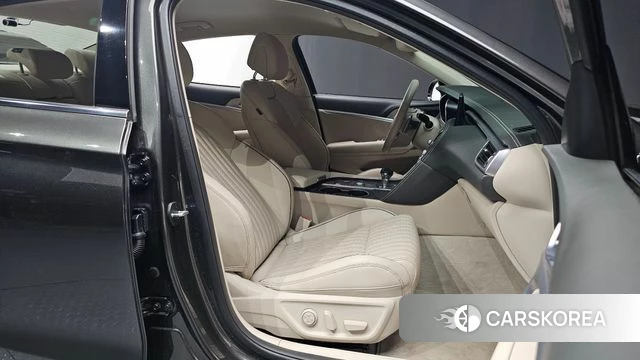 Genesis The New G70 id 4223612 из Кореи 20