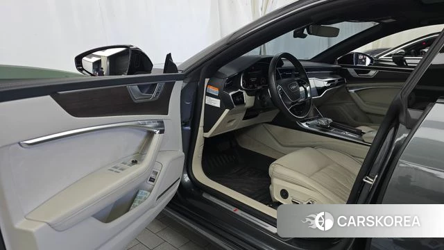 Audi A7 (4K) id 4692474 из Кореи 20