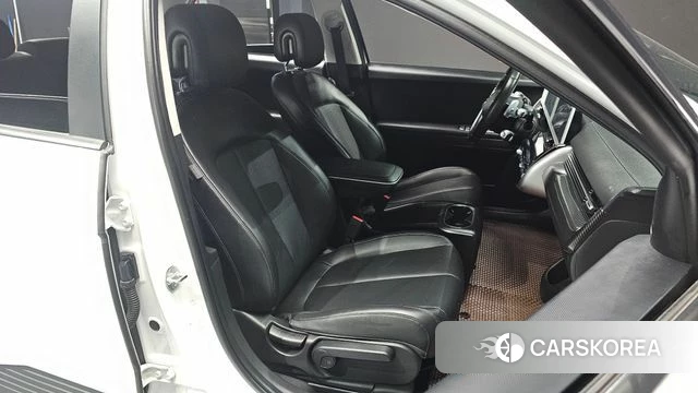 Hyundai Ionic 5 id 3831646 из Кореи 20