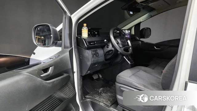 Hyundai Staria id 4178446 из Кореи 20