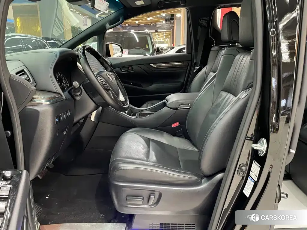 Toyota Elfa id 4600681 из Китая 15