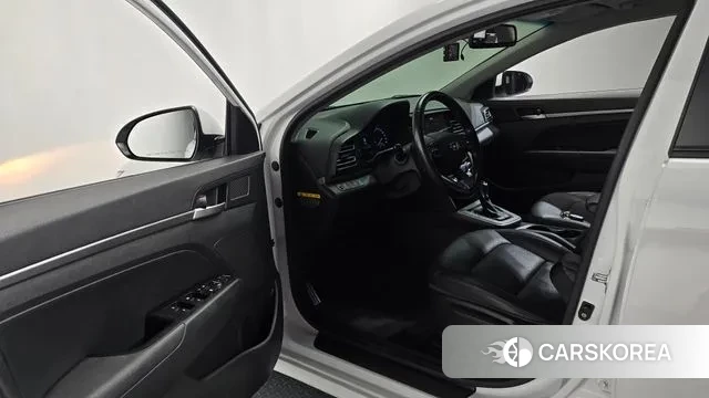 Hyundai The New Avante AD id 3428888 из Кореи 20