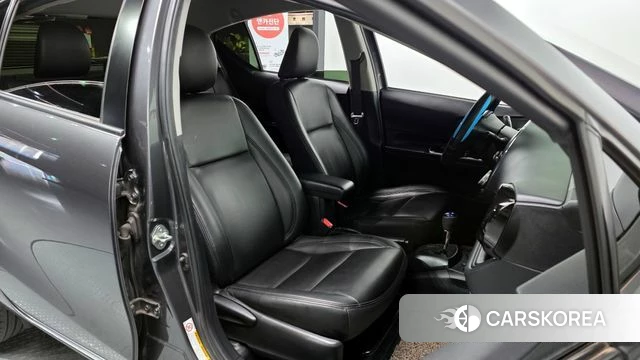 Toyota Prius C id 3834858 из Кореи 20