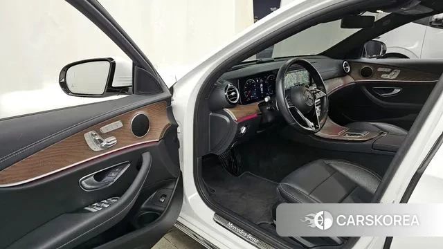 Mercedes-Benz E-Class W213 id 3598191 из Кореи 20