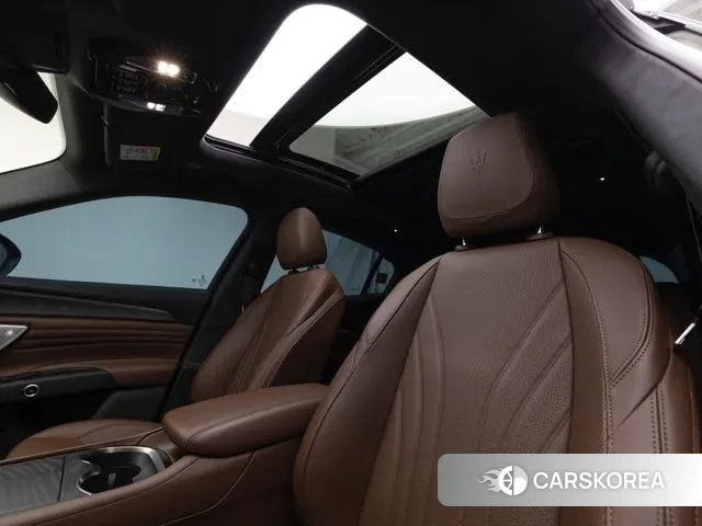 Maserati Grecale id 3739315 из Кореи 20